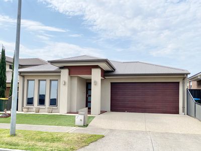 7 Tomago Street, Tarneit