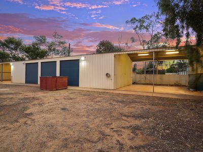 16 Great Eastern Highway, Somerville