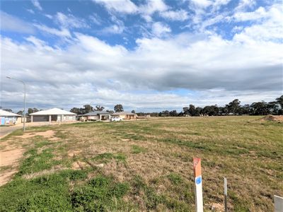 24 Hadley Street , Tocumwal
