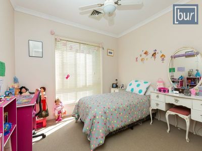 2 Emily Court, Howlong