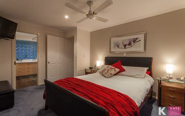 2 Sutherland Road, Beaconsfield Upper