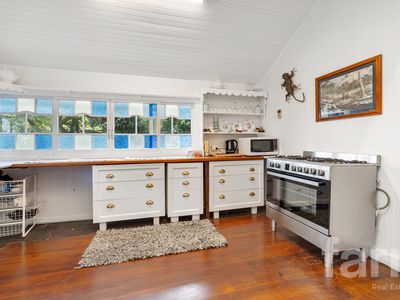 216-222 Long Road, Tamborine Mountain