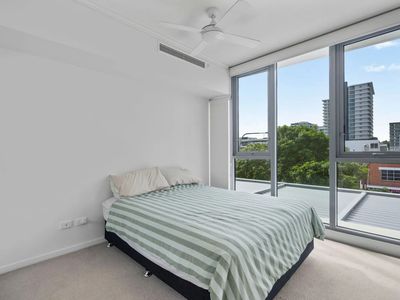 20606 / 8 Hercules Street, Hamilton