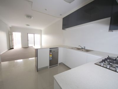 10 / 360 Hector Street, Bass Hill