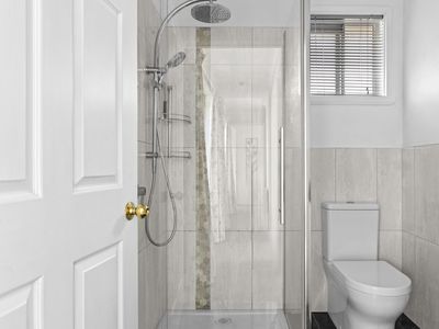 6 Heathfield Street, Norwood