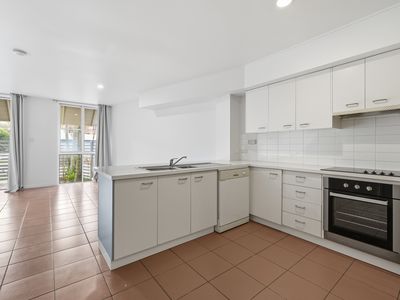 2 / 19 Pangarinda Place, Mooloolaba