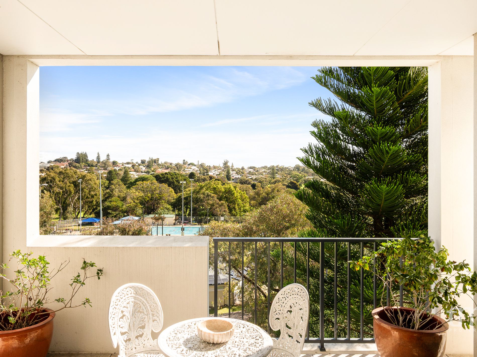 61 / 7 Davies Road, Claremont