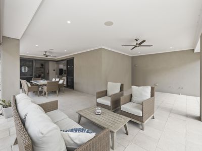 15 Teraglin Vista, Yanchep