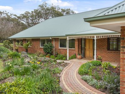 19 Dunn Street, Macedon