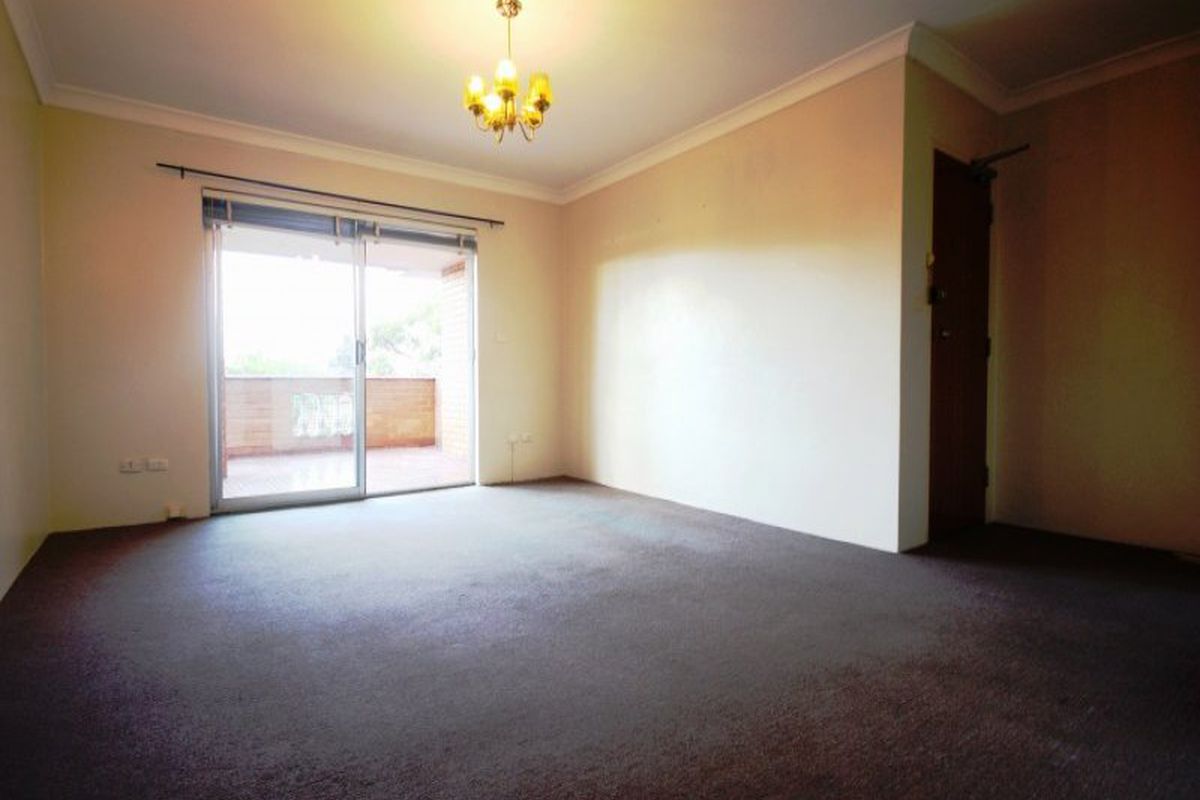 3 / 21-23 Fifth Avenue, Campsie
