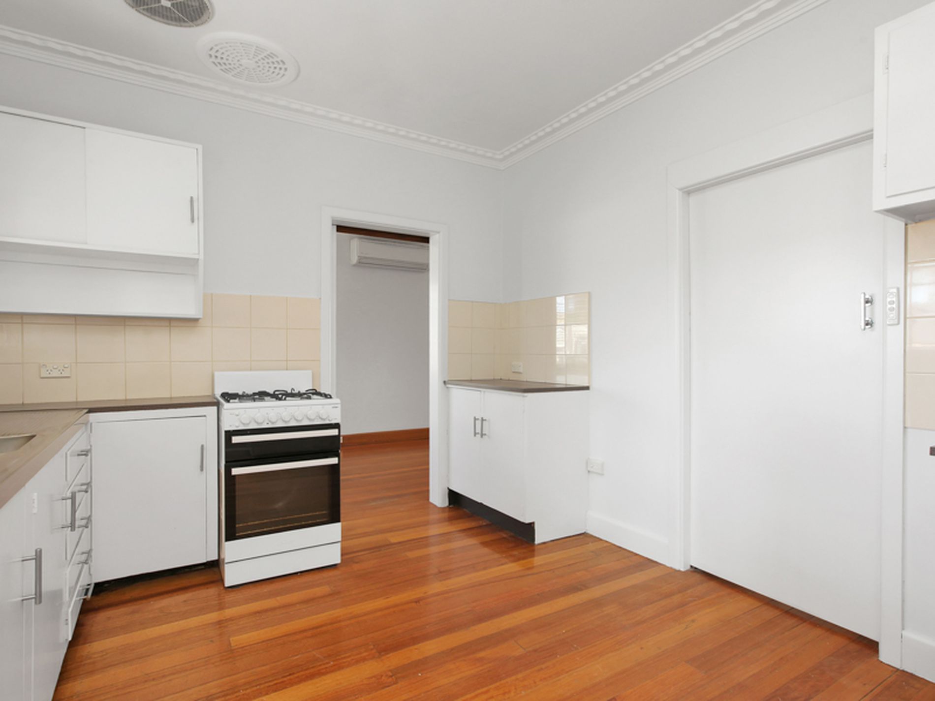 17 Highgate Street, Yarraville