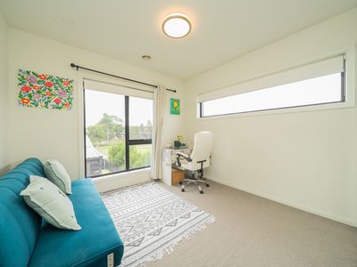 24 Clarendon Street, Avondale Heights