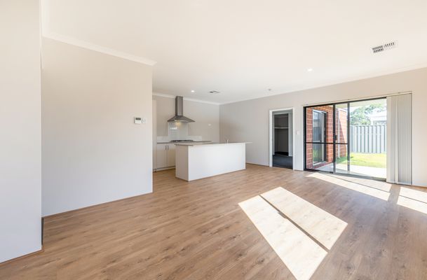 5 Cloudburst Avenue, Baldivis