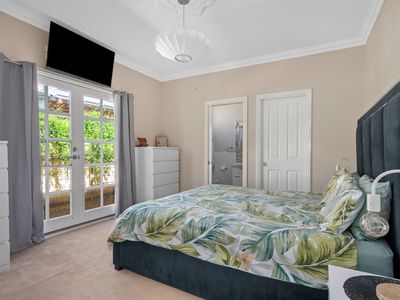 98 Ward Street, Lamington