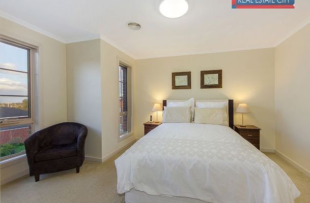 28 / 24 The Ridge, Roxburgh Park