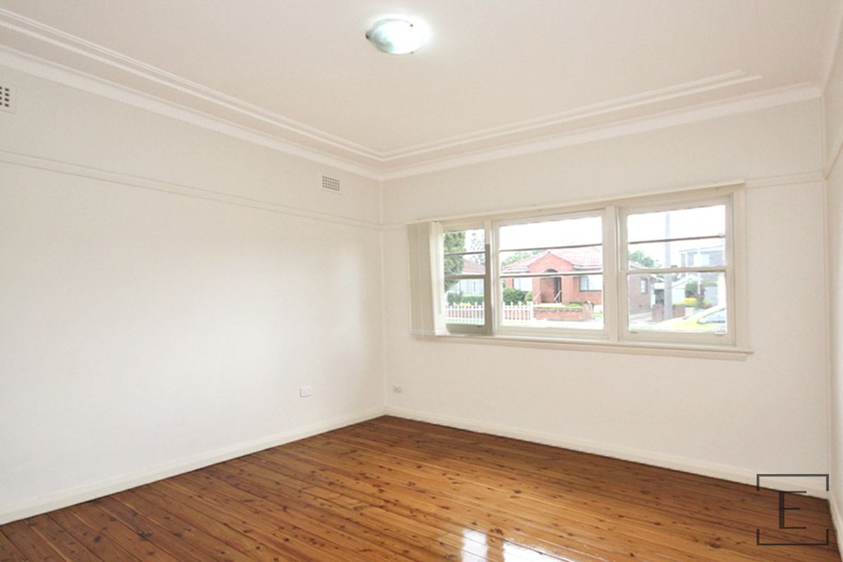 64 Harry Avenue, Lidcombe