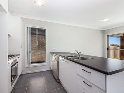 4 Hyde Street, Schofields