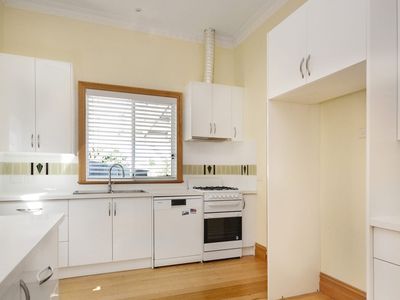 5 Montague Street, Preston