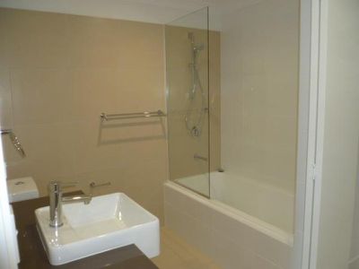 1005 / 8 Win Street, Eight Mile Plains