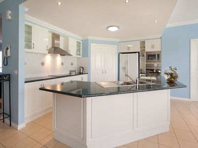 878 Centaur Road, Hamilton Valley