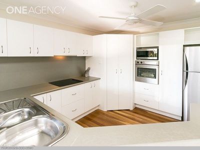 4 Chantilly St, Urangan