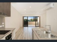 51 / 4 Lewis Place, Manly West