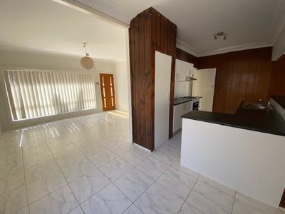 33 Hurlstone Avenue, Glenfield