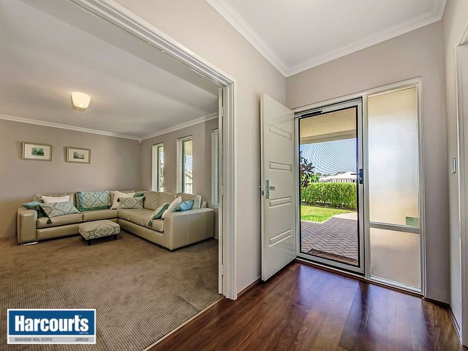 6 Jetty Loop, Yanchep
