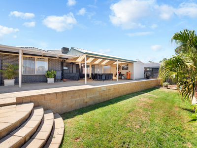 12 Birchdale Circuit, Hillbank