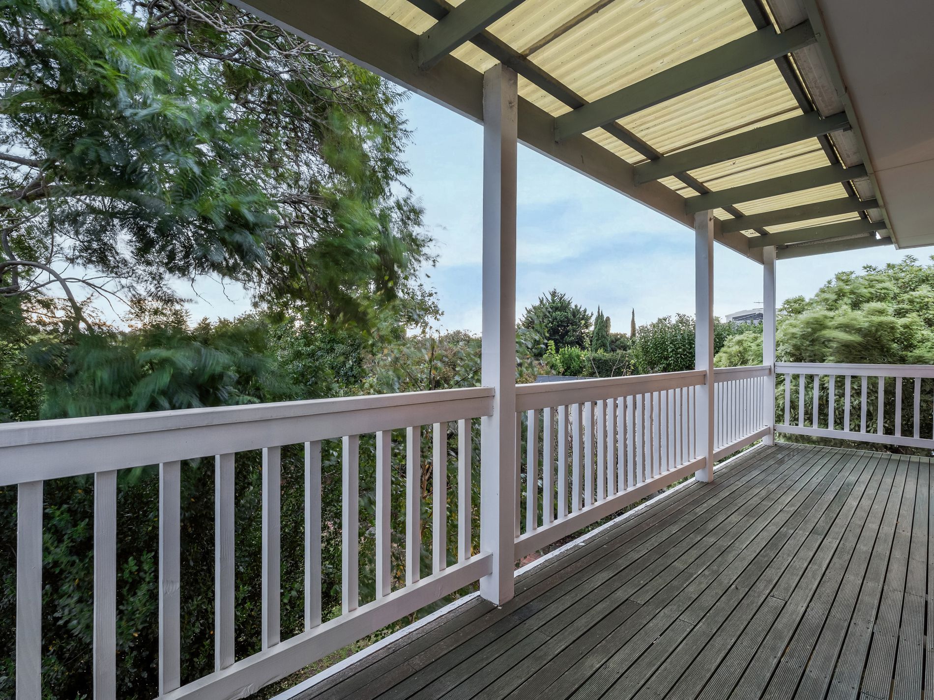 37 Myrtle Grove, Altona