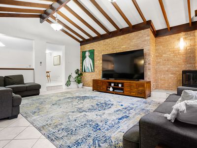 4 Parker Place, Winthrop