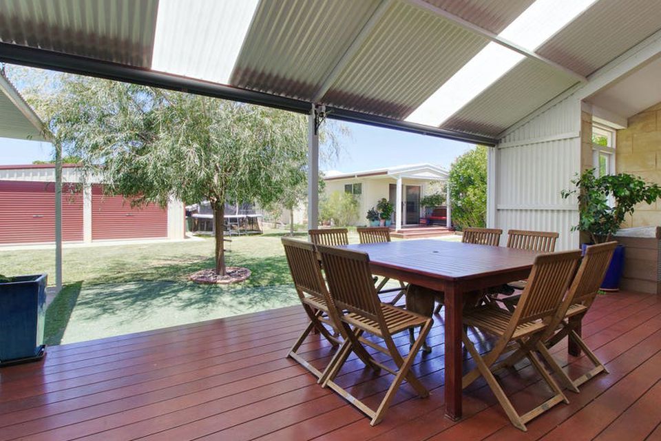 15 Ninda Road , Shoalwater