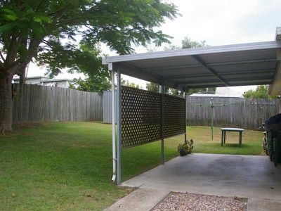 2 Bremer Street, Churchill