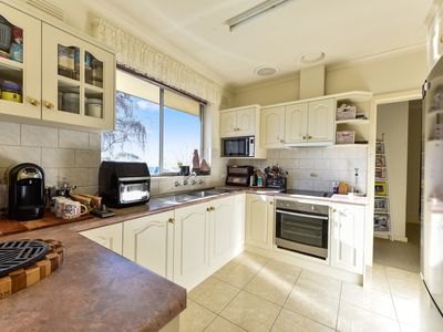 11 Hutchesson Street, Millicent