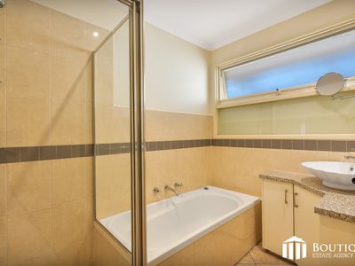 49A Chalcot Drive, Endeavour Hills