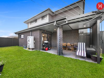 112 Village Circuit, Gregory Hills