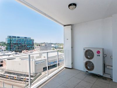 902 / 11 Ellenborough Street, Woodend