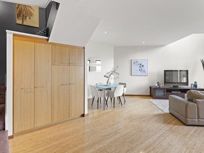 909 / 251 Hay Street, East Perth