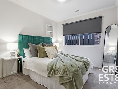 31 RANFURLIE BOULEVARD, Cranbourne West