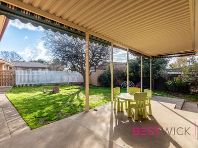 14 Wakehurst Place, West Bathurst