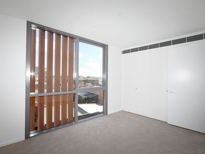 E501 / 85 O'Connor Street, Chippendale