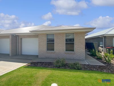 19 Magenta Circuit, Dubbo