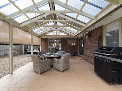 1 Corhanwarrabul Close, Rowville