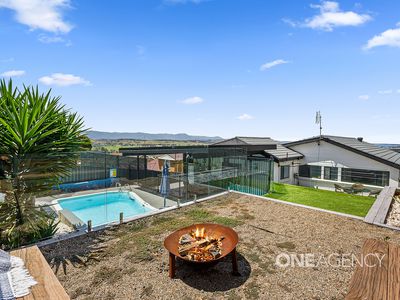 42 Scenic Crescent, Albion Park