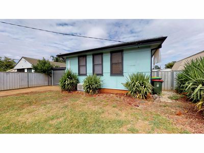 24 Yulong Street, Dubbo