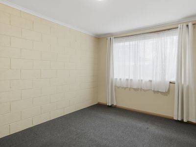 3 / 39 Sorell Street, George Town