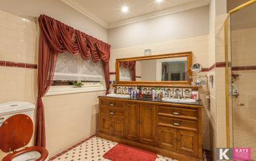 15 Roselea Place, Narre Warren North