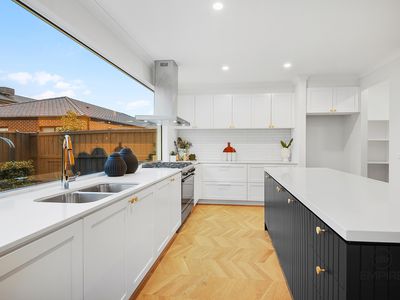 21 Kunlun Crescent, Clyde North