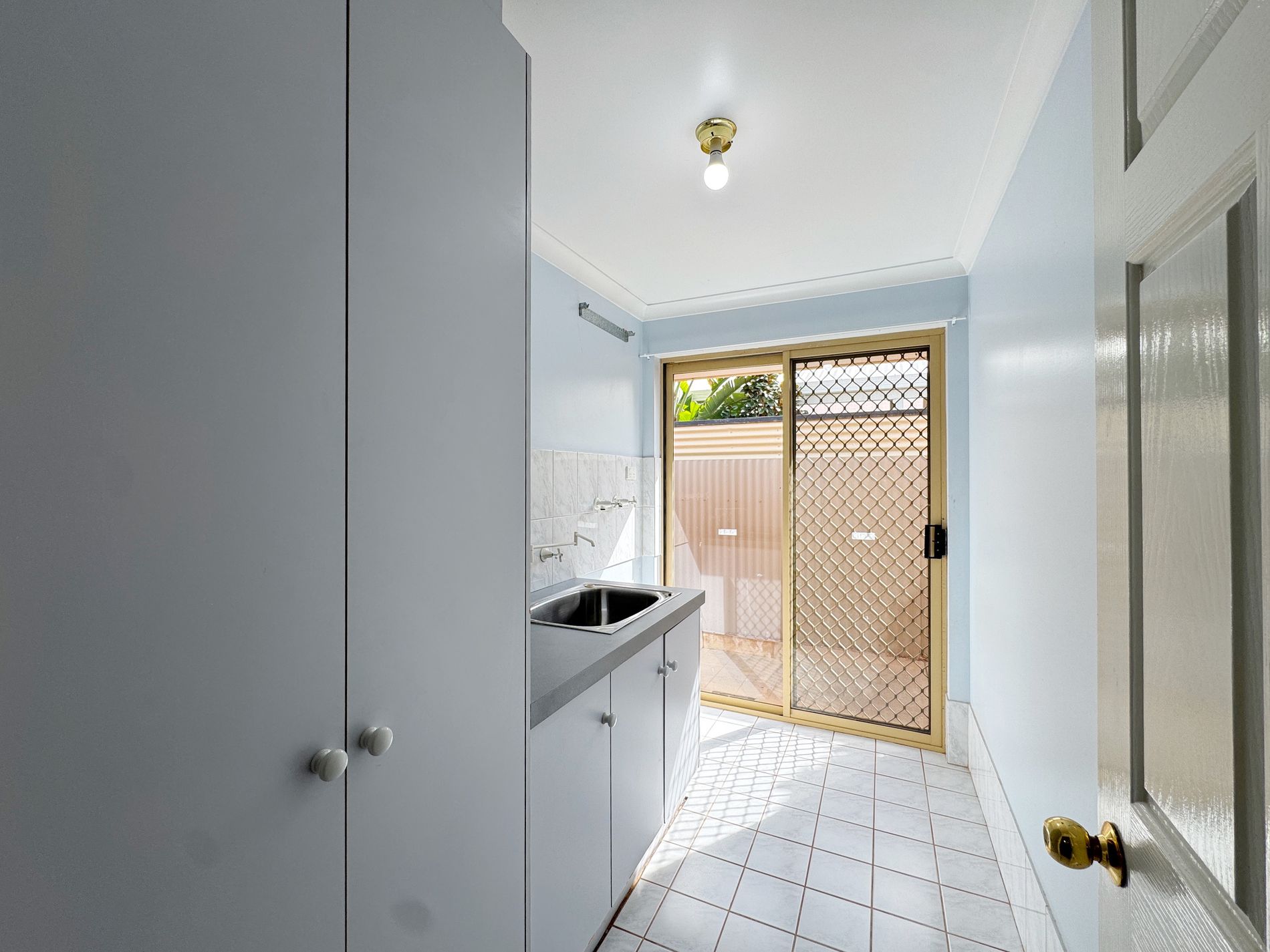 7 Osmetti Drive, Somerville