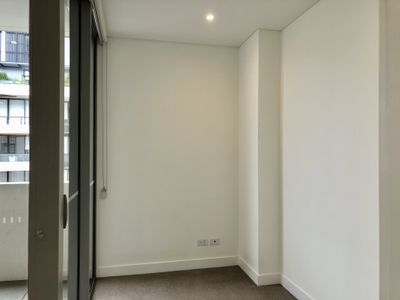 512 / 131 Ross Street, Forest Lodge